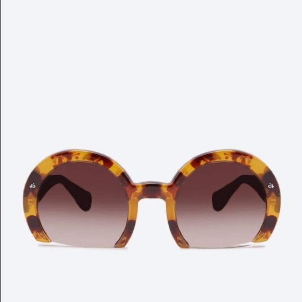 “The MILF” by Privé Revaux